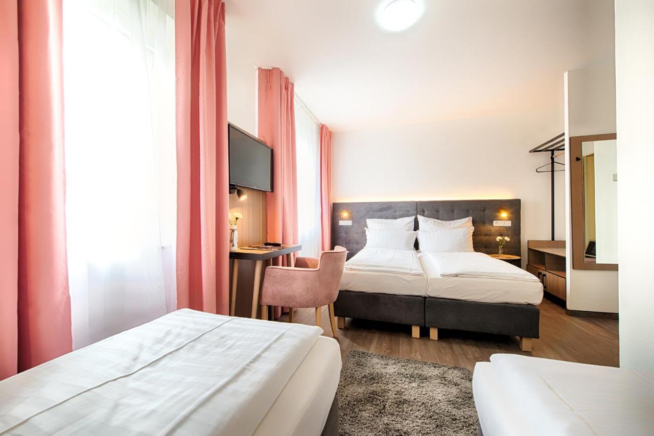 Home Hotel Dortmund Ngoại thất bức ảnh