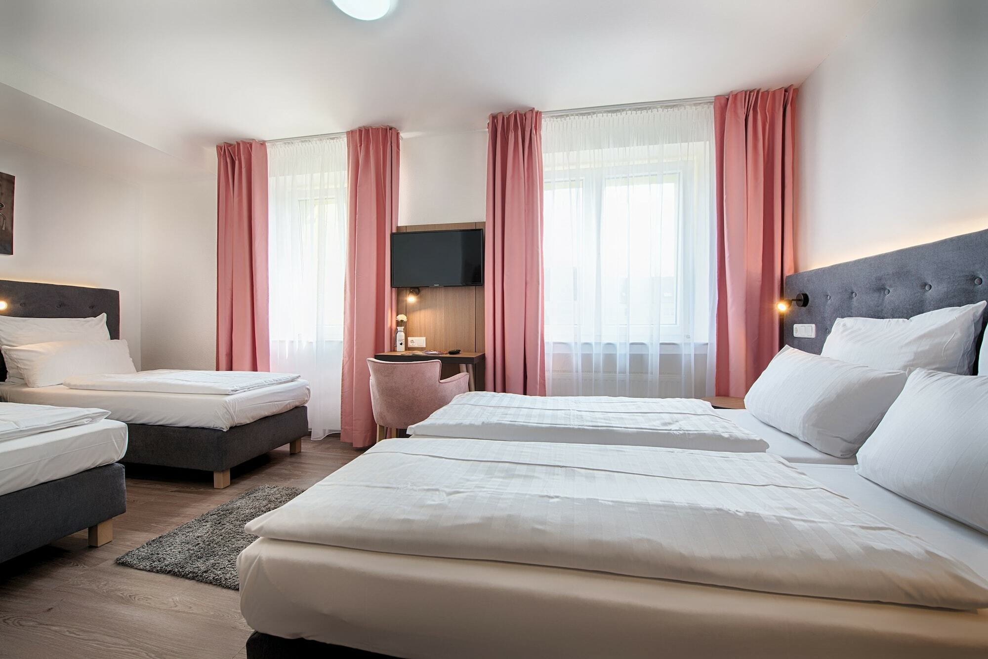 Home Hotel Dortmund Ngoại thất bức ảnh